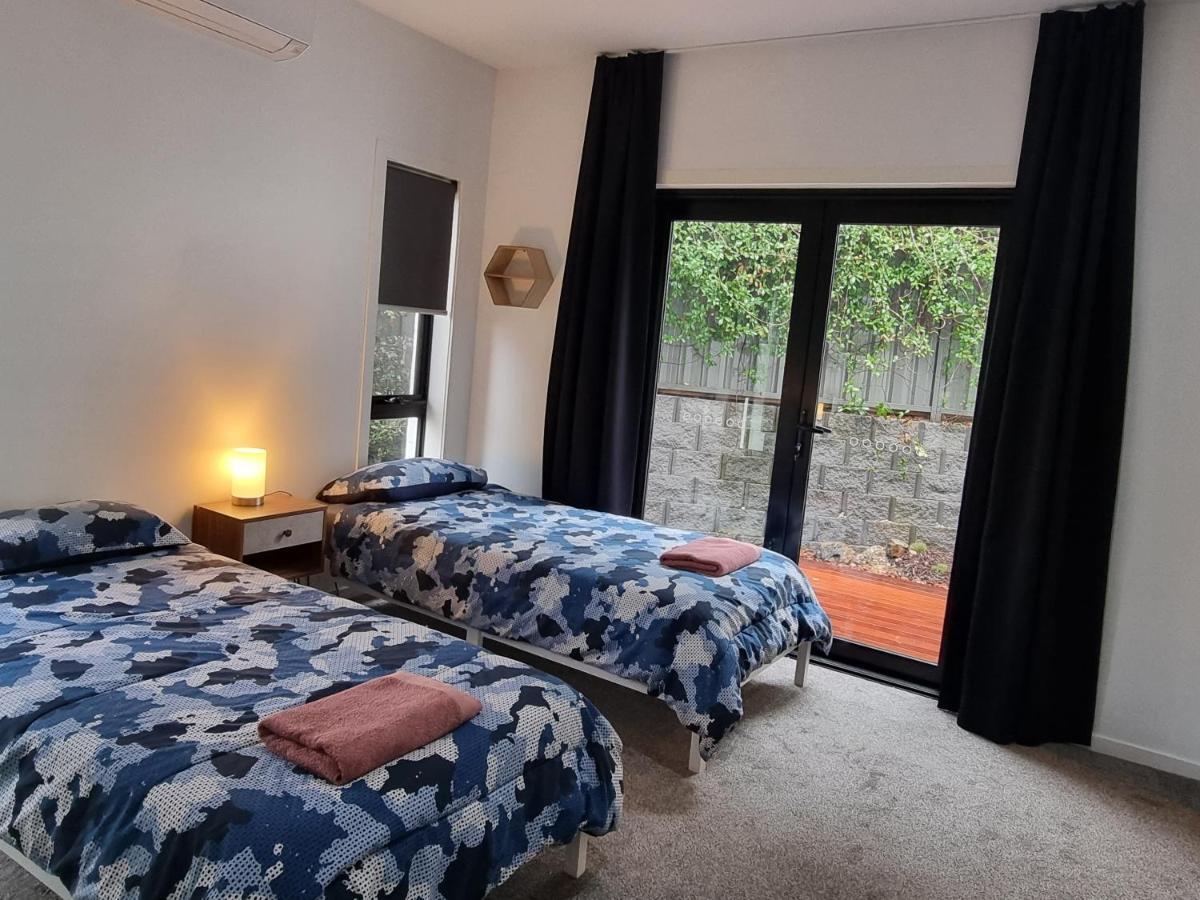 Residential 4 Bedroom House Holiday home Coffs Harbour