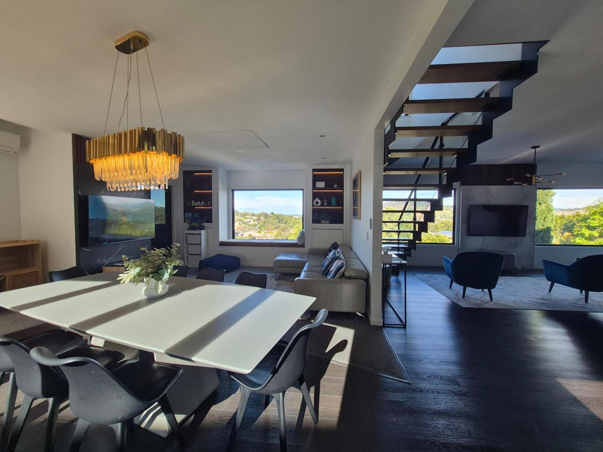 Residential 4 Bedroom House Holiday home